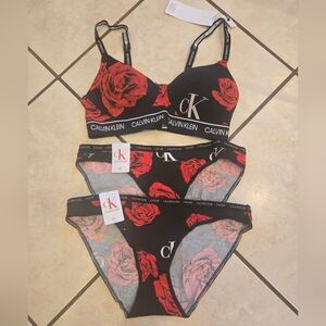 Calvin Klein Women's Red Floral Intimates Set